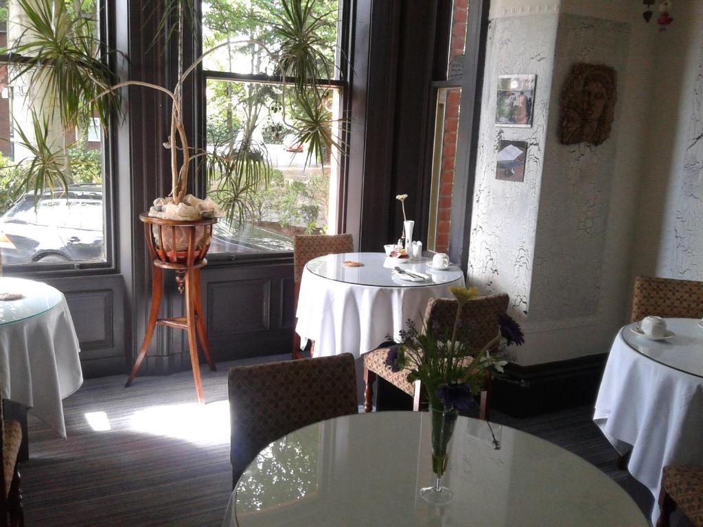 Cornerstones Guest House Sale Esterno foto
